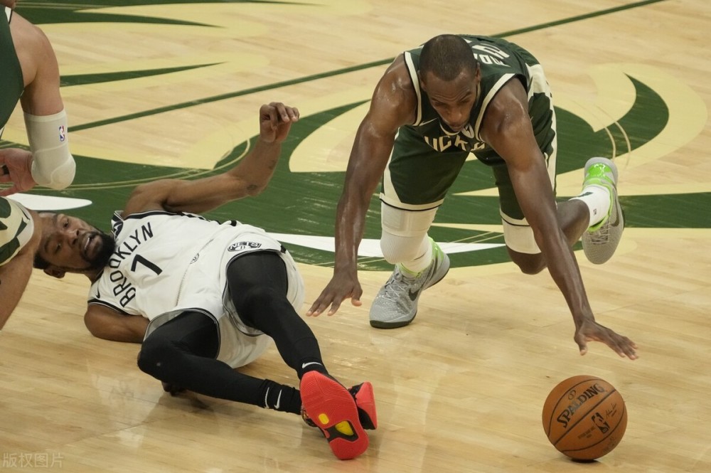  里尔替补奇兵登场,改变战局逆转战胜梅斯